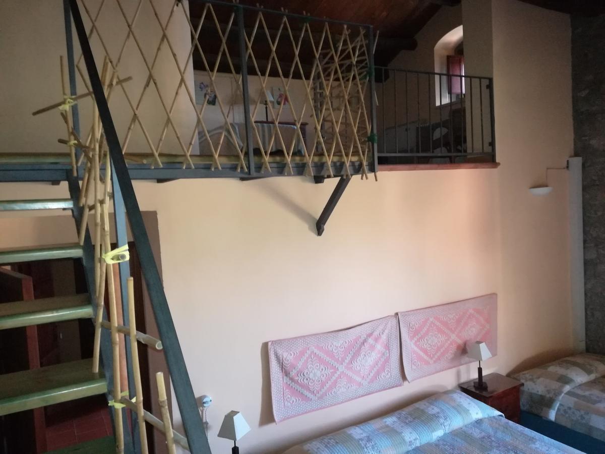Locanda Dei Cocomeri Монталто Уфуго Екстериор снимка